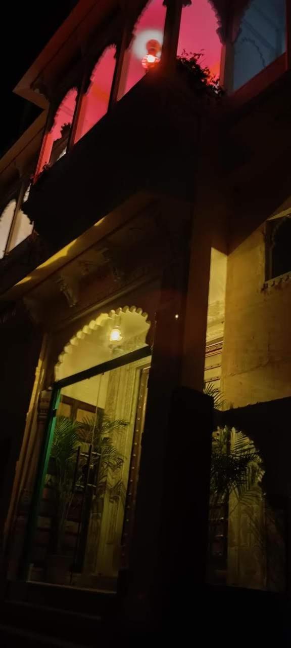 View Lake Village Heritage Botique Homestay Homestay Udaipur