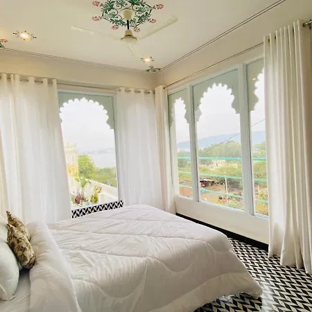 View Lake Village Heritage Botique Homestay Udaipur Exterior photo